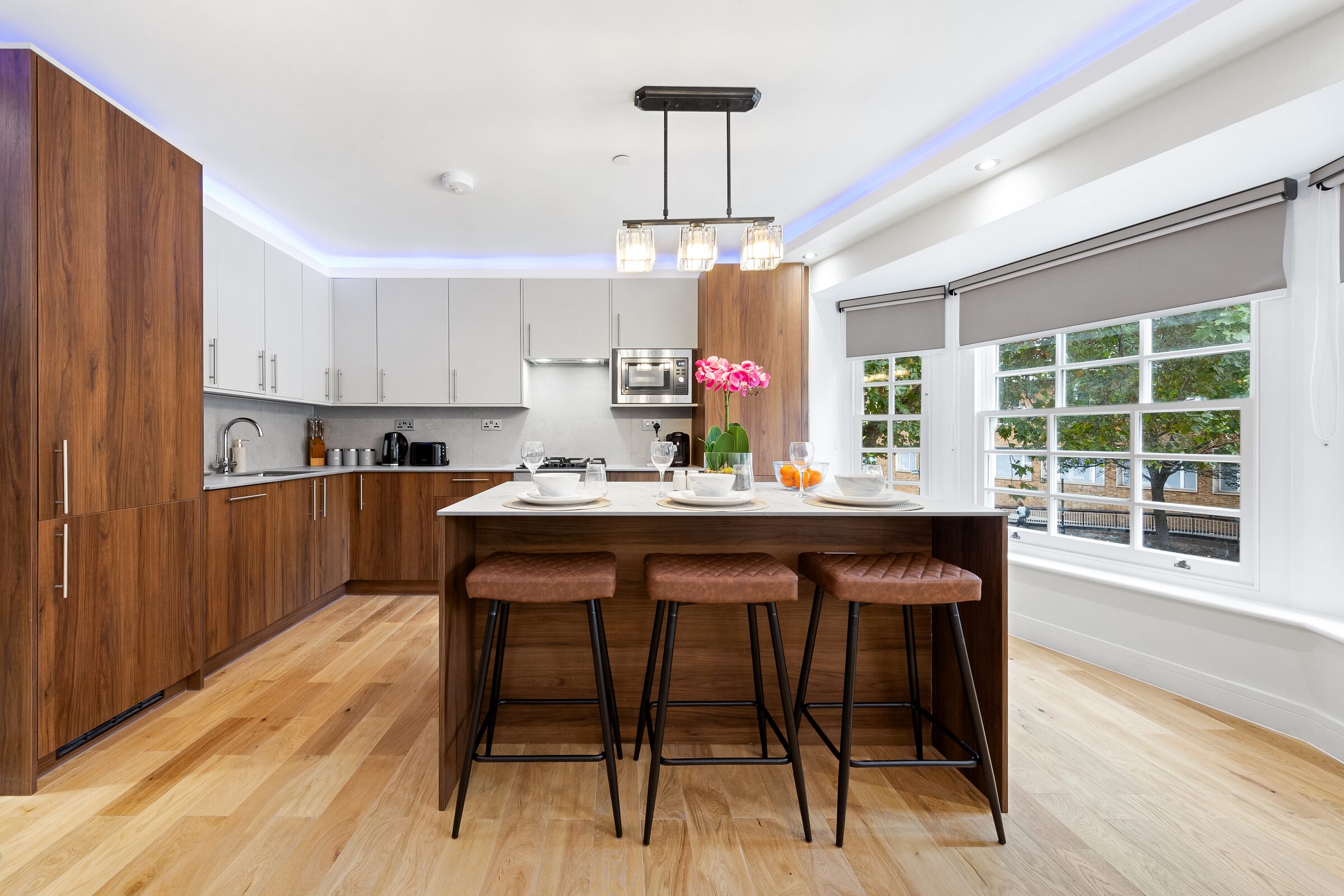 Kitchen — full run of units