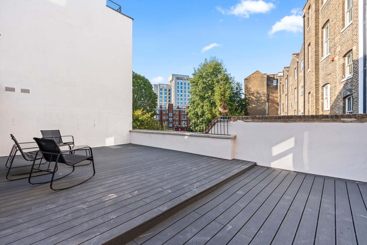 Shared rooftop terrace