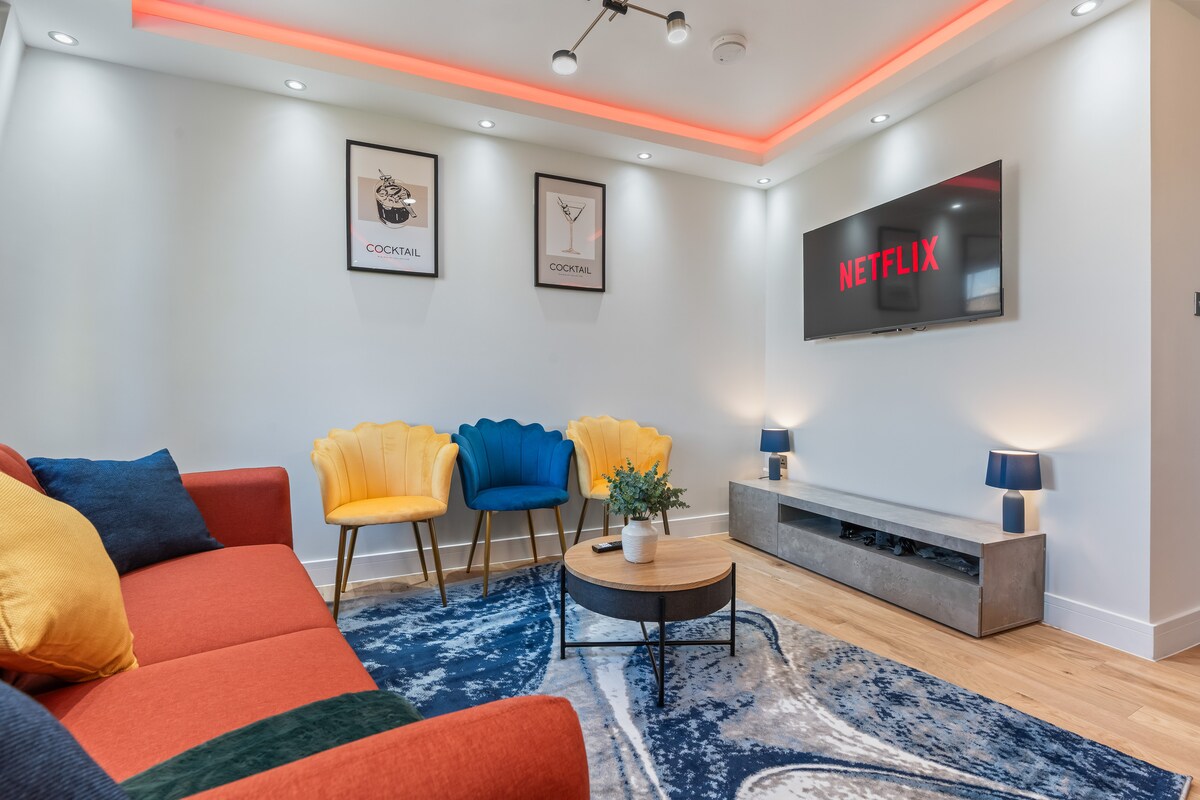 Living room towards the TV wall