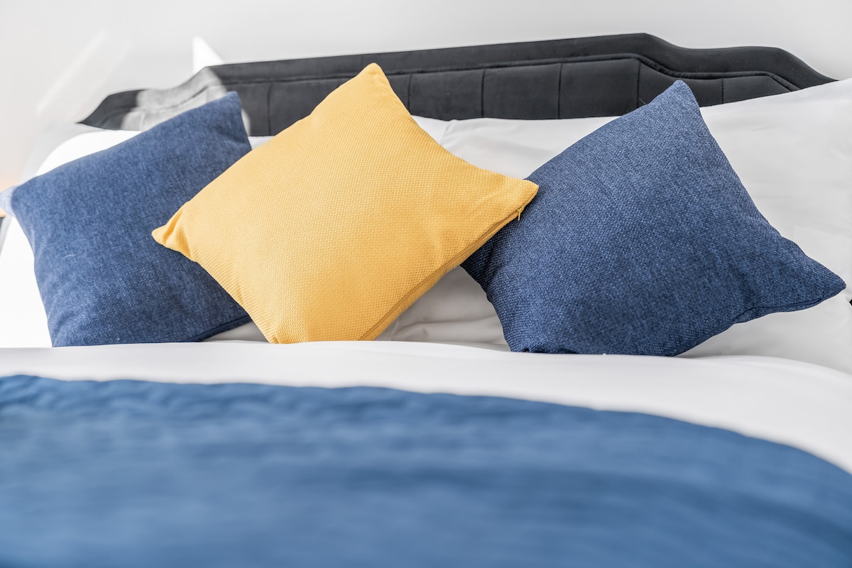 Bedding detail
